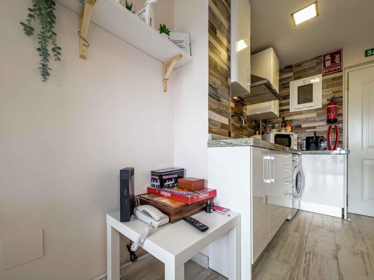 Sun Coast Benalmadena -- Superb Studio With 4 Pools, Gardens & Breakfast Экстерьер фото