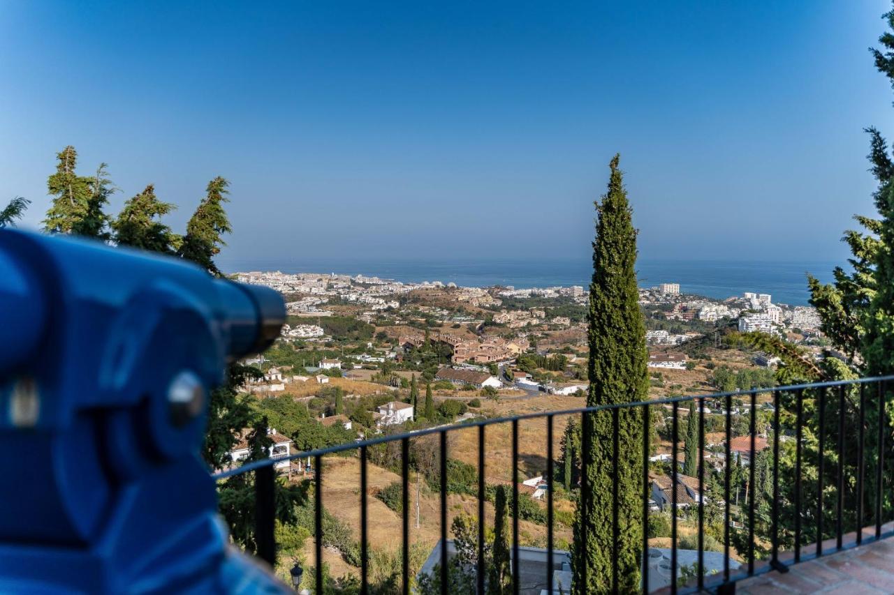 Sun Coast Benalmadena -- Superb Studio With 4 Pools, Gardens & Breakfast Экстерьер фото